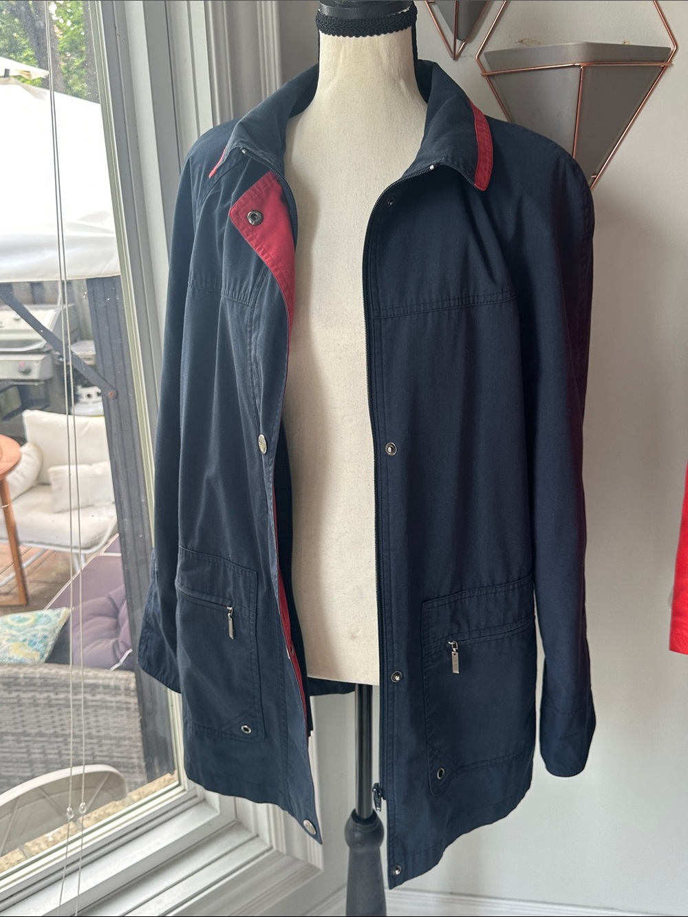 VINTAGE Chore Barn Jacket Navy Blue Red Trim Lightweight Coat Size 9/10 Medium